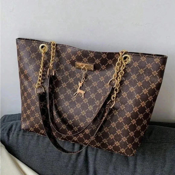 ⚠️Clearance Brown Patterned Large Tote Shoulder Bag Gold Pendant - Picture 10 of 11